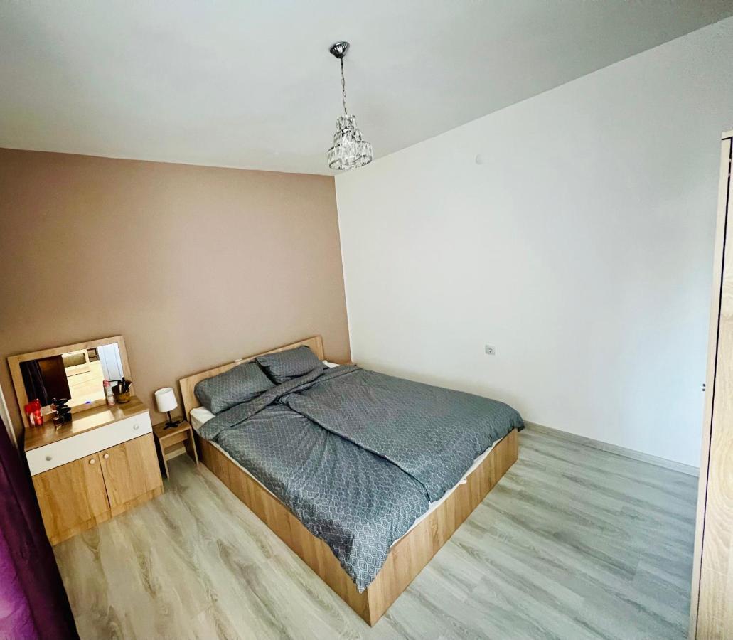 Midtown Apartment Kurdzhali Luaran gambar